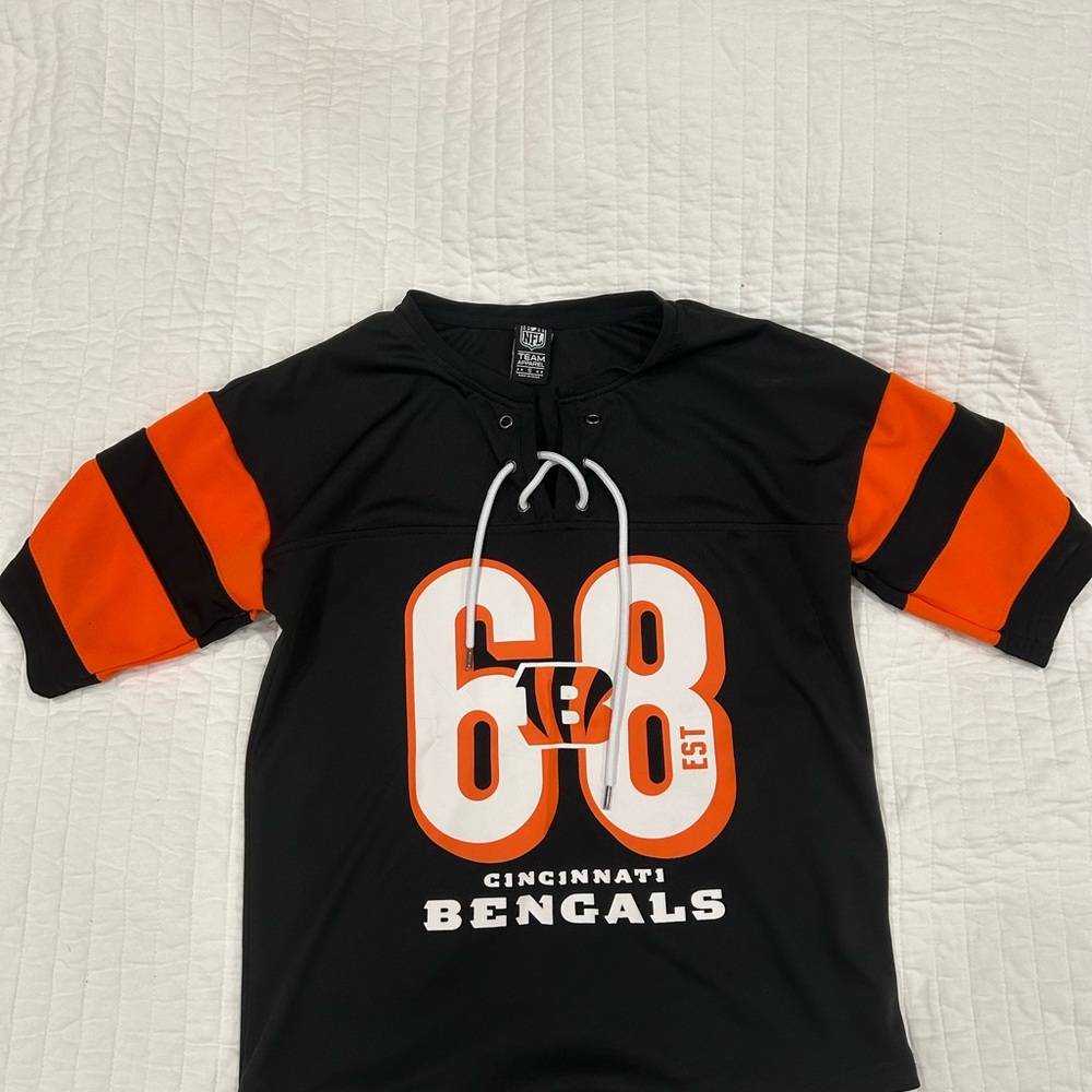 NFL Women’s Black and Orange Bengals Jersey. Size Small.
